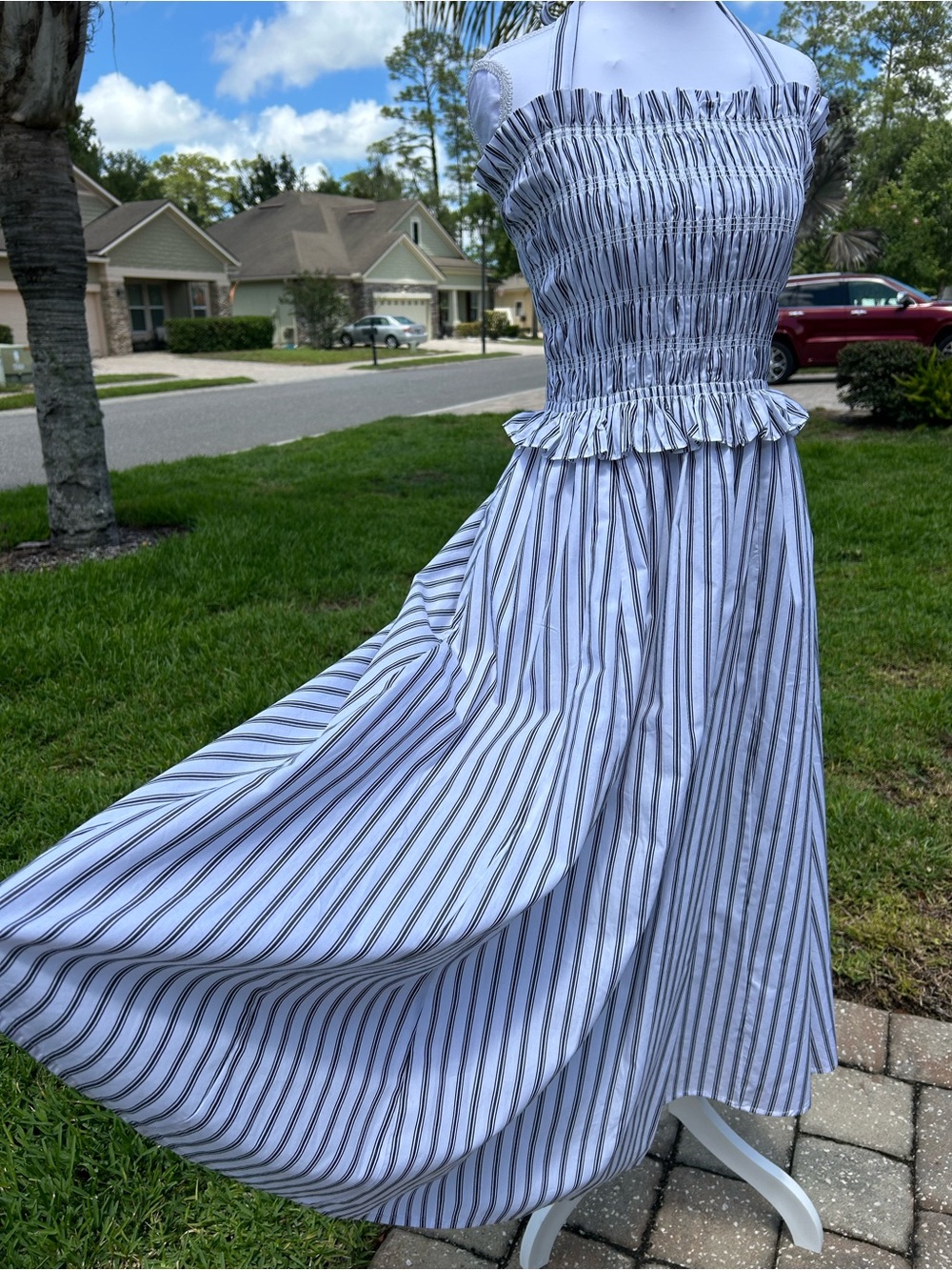 NWTš·Sugarlips Striped Halter Square Neck Sleeveless Smocked Poplin Midi Dress - Picture 11 of 15